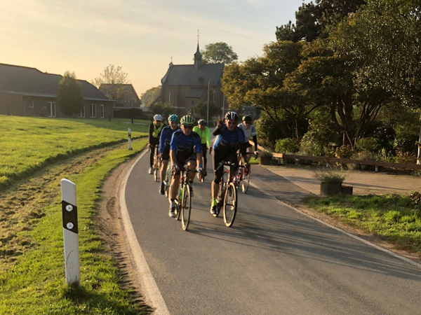 Gruppe_Ausfahrt_Rennrad