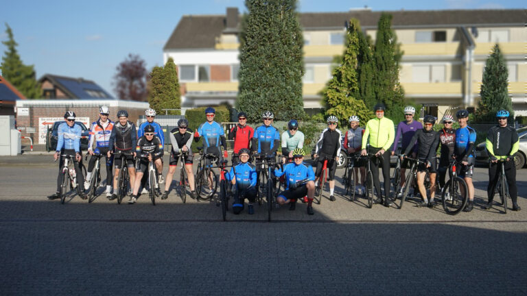Endlich wieder Rennrad-Saison – Social Ride zum Auftakt 2025 🚴‍♂️☀️